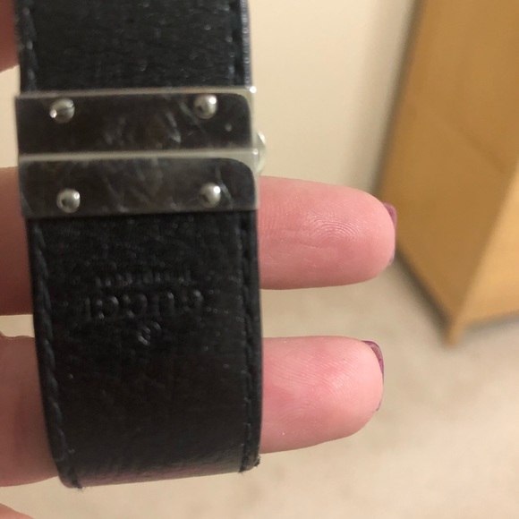 Ladies Gucci Watch - Picture 2 of 4